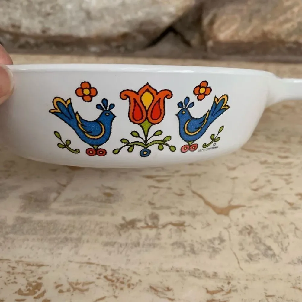 Vintage 70s Corningware Country festival  sauce skillet * small chipu*